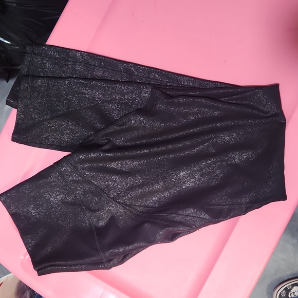 Black Shimmer Metallic Leggings - Picture 3 of 5